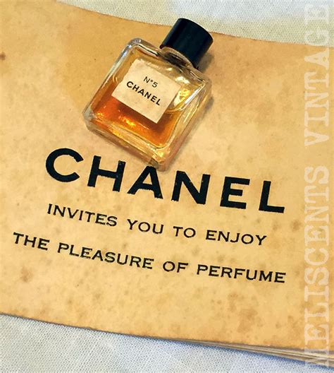 chanel no 5 mini sample|chanel no 5 smell like.